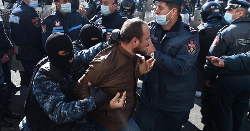 В Армении начались новые протесты против Пашиняна