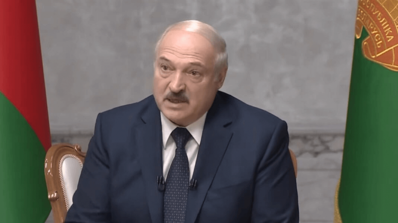 Александр Лукашенко оказался президентом без главного атрибута современного человека