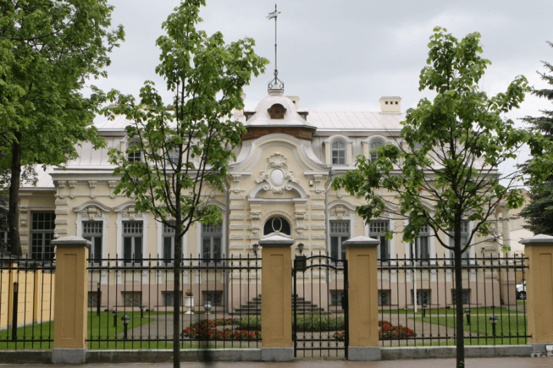 Литовско-белорусский обмен любезностями: Литва ответила на сокращение своей дипмиссии в Беларуси