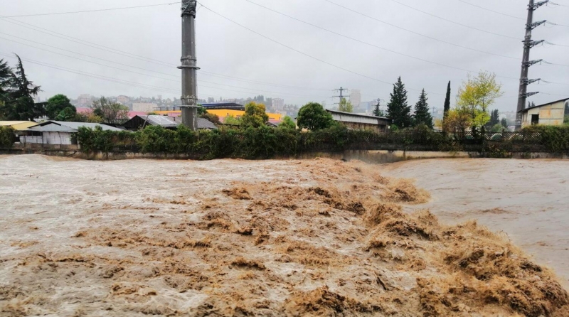 Власти Сочи собираются вывезти местное население из города – люди пакуют вещи