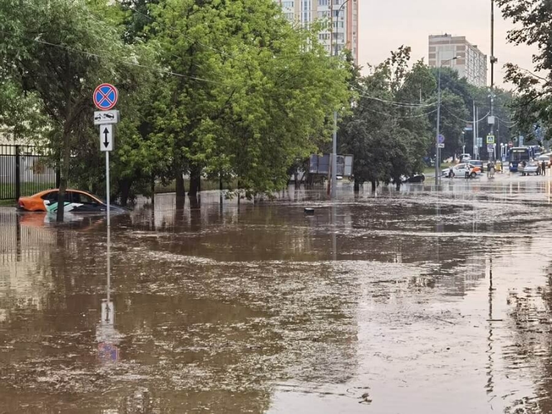 На Анапу обрушился «библейский потоп». Введен режим чрезвычайной ситуации