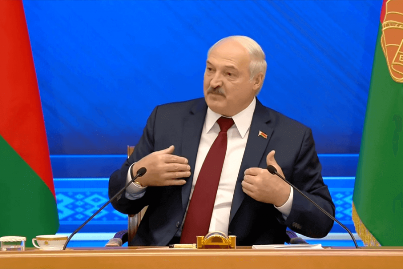 Лукашенко нашёл способ продолжить править после ухода с поста президента Беларуси