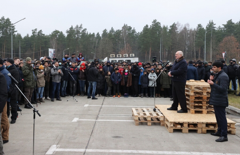 Александр Лукашенко победил: Польша готова платить