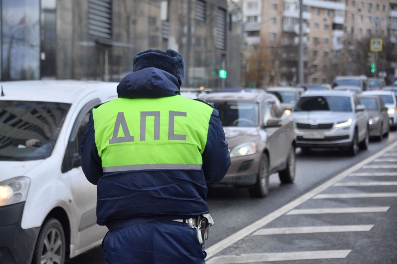 В районе МКАД  из-за дорожников столкнулись 16 автомобилей