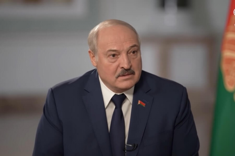 Александр Лукашенко нелестно высказался о главе соседствующего с Беларусью государства