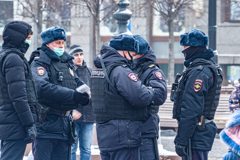 В Петербурге рейд по барам совершил ОМОН