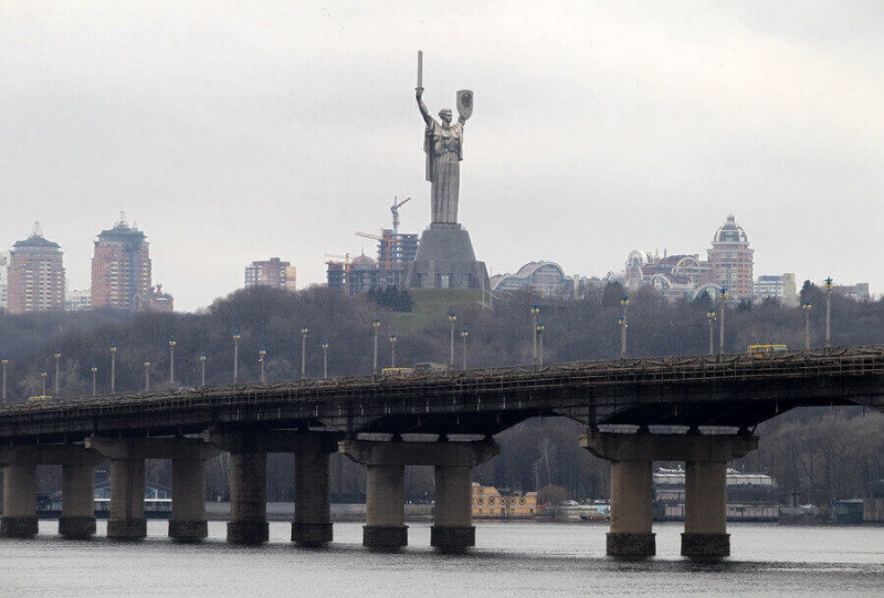 Португалия поможет Украине поставкой оружия