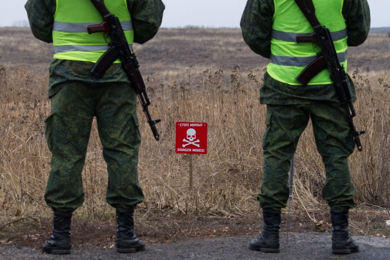 Российские военные захватили машины ВСУ и движутся с колонной грузовиков в центр Киева