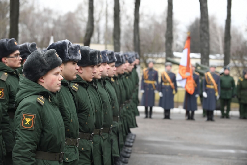  Появилась реакция Пескова на информацию от разведки о введении военного положения в России 4 марта