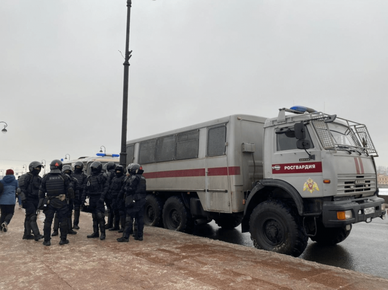 Несём потери: В Санкт-Петербурге задержан корреспондент «Русской планеты»