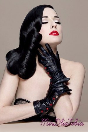 Dita Von Teese Debute Glove Collection!