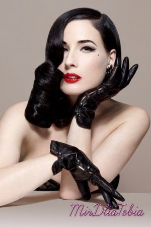 Dita Von Teese Debute Glove Collection!