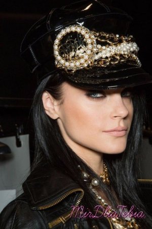 Dsquared2 Backstage