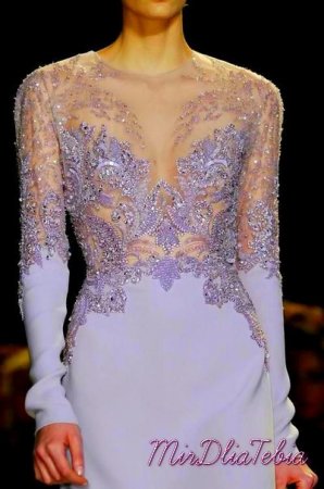 By Elie Saab