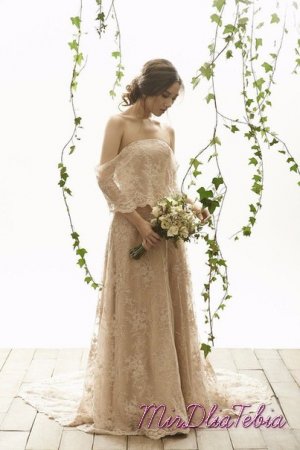 Fashion Friday: Vania Romoff Bridal