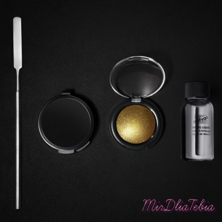 Новые яркие косметические средства Pat McGrath Labs Gold 001 & Phantom 022 Makeup Collection Winter 2015 — 2016