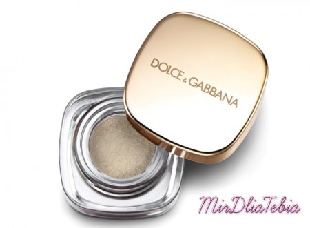 Весенняя коллекция макияжа Dolce & Gabbana Rosa Look Makeup Collection Spring 2016